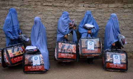 غارت محموله ارسالی استرالیا به افغانستان توسط نیروهای طالبان