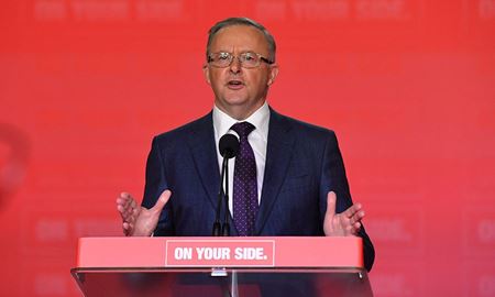 انتقاد رهبر حزب کارگر از عدم تهیه کیت‌های سریع آنتی‌ژن توسط موریسون