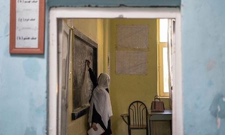 امیدواری طالبان به بازگشت دختران به مدارس از اول فروردین