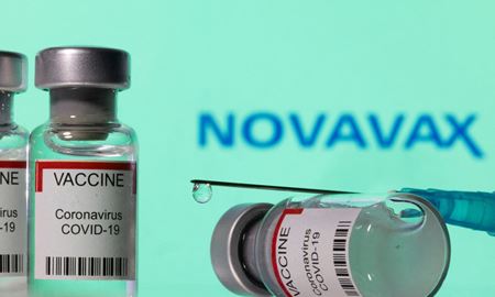 تایید واکسن نواواکس و قرص‌های ضدکرونا برای بیماران آسیب‌پذیر