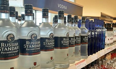 توقف فروش نوشیدنی‌های ساخت روسیه در آمریکا، موثر یا غیرموثر؟