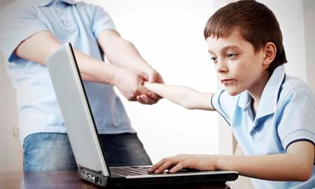 افزایش اضطراب نوجوانان با رسانه‌های اجتماعی