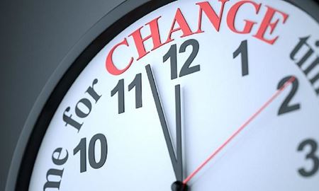 ساعت رسمی ایران از آغاز سال 1401 یک ساعت به جلو کشیده می‌شود