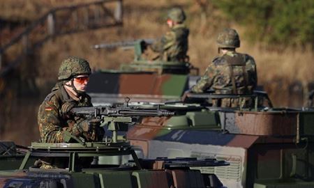 تشکیل نیروی واکنش سریع، استراتژی امنیتی جدید اروپا‌یی‌ها