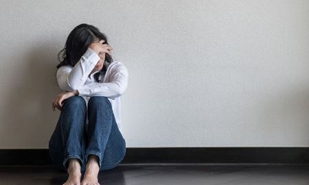 تلاش زنان برای دریافت 5000دلار کمک هزینه رهایی از خشونت خانگی