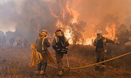 آتش‌سوزی جنگل‌های اس‍پانیا در پی افزایش دمای بی‌سابقه در اروپا