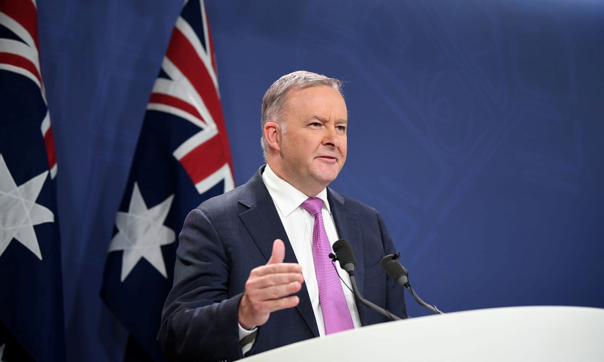 media.news.imagealternatetextformat.details