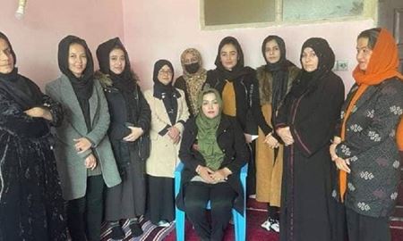 درخواست جنبش زنان مقتدر در کابل: زنان حق کار و آموزش داشته باشند