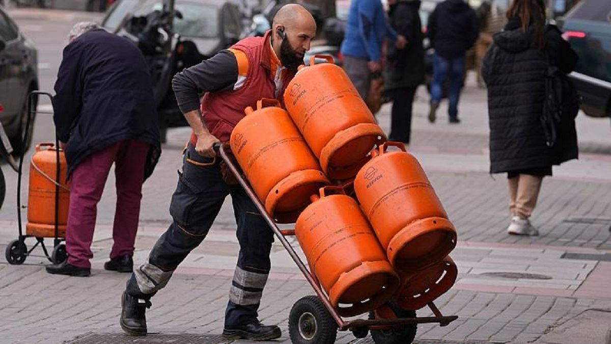 media.news.imagealternatetextformat.details