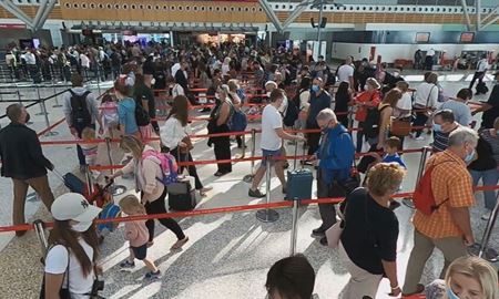 هشدار پیرامون اعتصاب در فرودگاه‌های استرالیا پیش از تعطیلات کریسمس