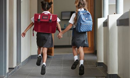 هشدار به والدین استرالیایی در مورد اشتراک‌گذاری عکس‌ کودکان مدرسه‌ای در شبکه‌های اجتماعی