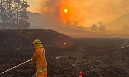 گسترش آتش‌سوزی مهیب در ملبورن استرالیا