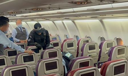 ادعای عامل اختلال در پرواز سیدنی به کوالالامپور به داشتن مواد منفجره