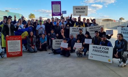 تلاش پناهجویان ایرانی برای پایان دادن به زندگی در بلاتکلیفی در استرالیا