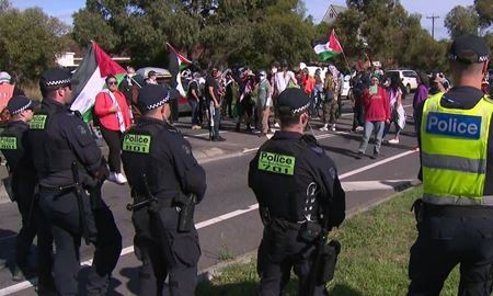 بازداشت تعدادی از فعالان حامی فلسطین در بندر ملبورن