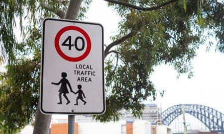 تخلف محسوب شدن رانندگی با سرعت بیش از 40 کیلومتر در ساعت در سیدنی