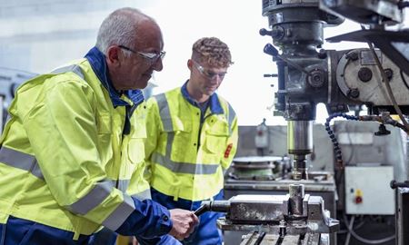 بهره‌گیری کامل از تخصص مهاجران ماهر، از طریق اصلاح نظام مهاجرت مهارتی استرالیا