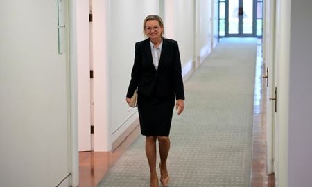 حزب لیبرال استرالیا رسماً هدف کربن صفر تا سال ۲۰۵۰ را کنار گذاشت