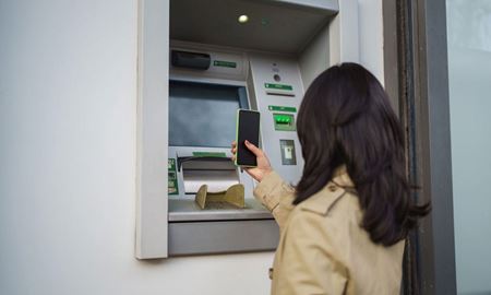 ترفند تبهکاران در استرالیا برای دسترسی به حساب‌های بانکی دانشجویان خارجی