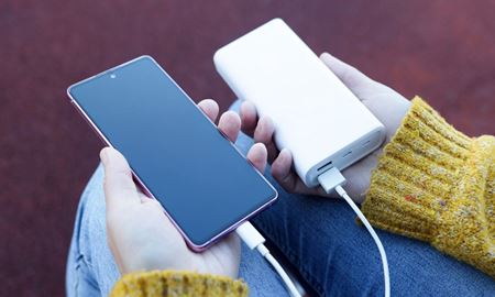 ممنوعیت استفاده از پاوربانک در پروازهای کانتاس و ویرجین استرالیا از ماه آینده