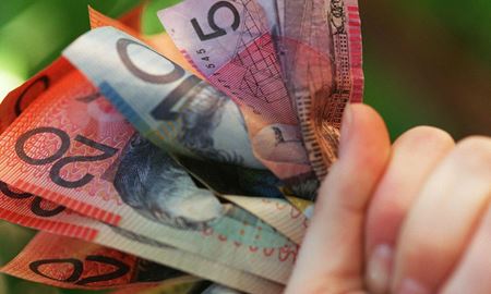 فرصت استفاده از هزاران دلار مزایای درمانی در استرالیا در حال اتمام است