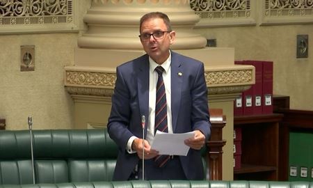 ادامه بازداشت نماینده مستقل پارلمان ایالت استرالیای جنوبی به جرم خشونت خانگی