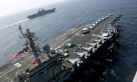 تهدیدها و تنش‌ها هم‌زمان با ورود ناو غول‌پیکر آمریکا به خاورمیانه